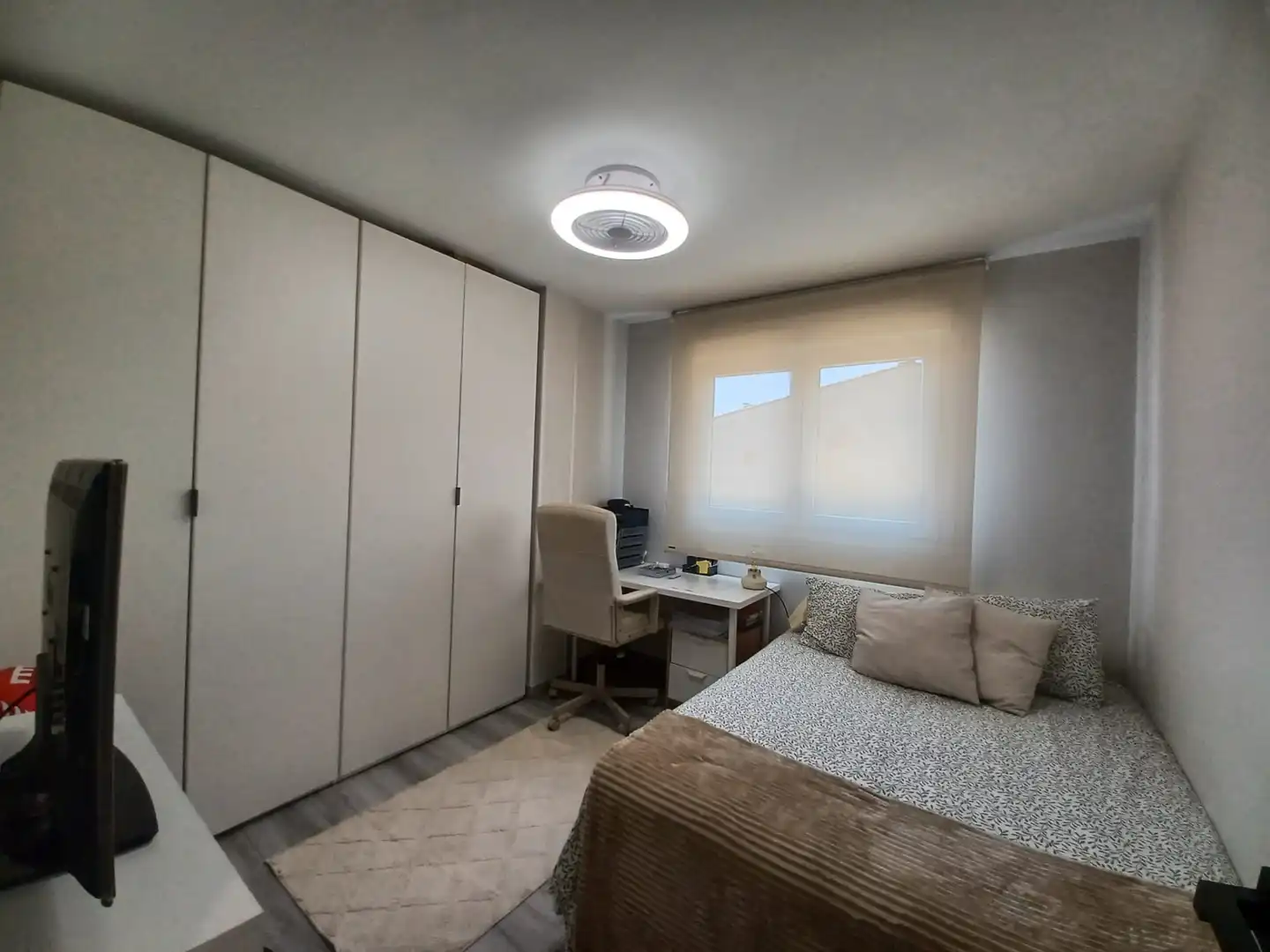 Schlafzimmer von Wohnung zum Verkauf in Madrid mit Klimaanlage, Heizung und Möbliert