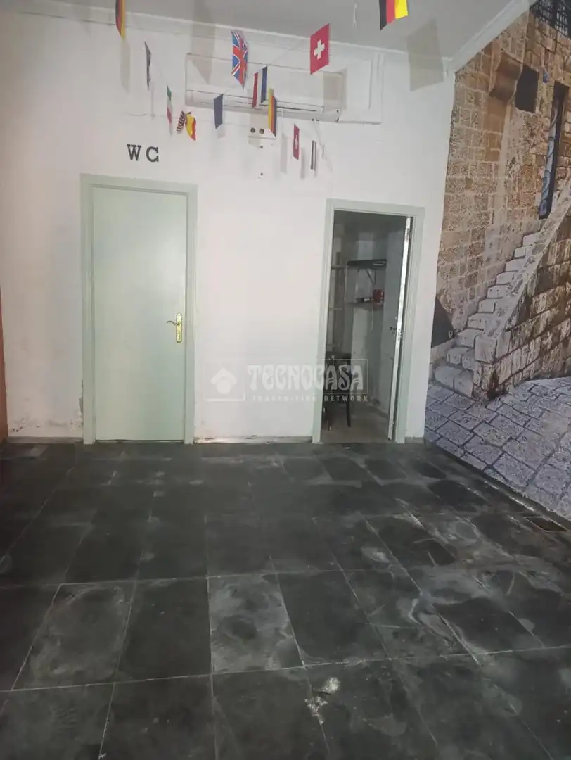 Local comercial en venda a Casco Antiguo, imagen 19