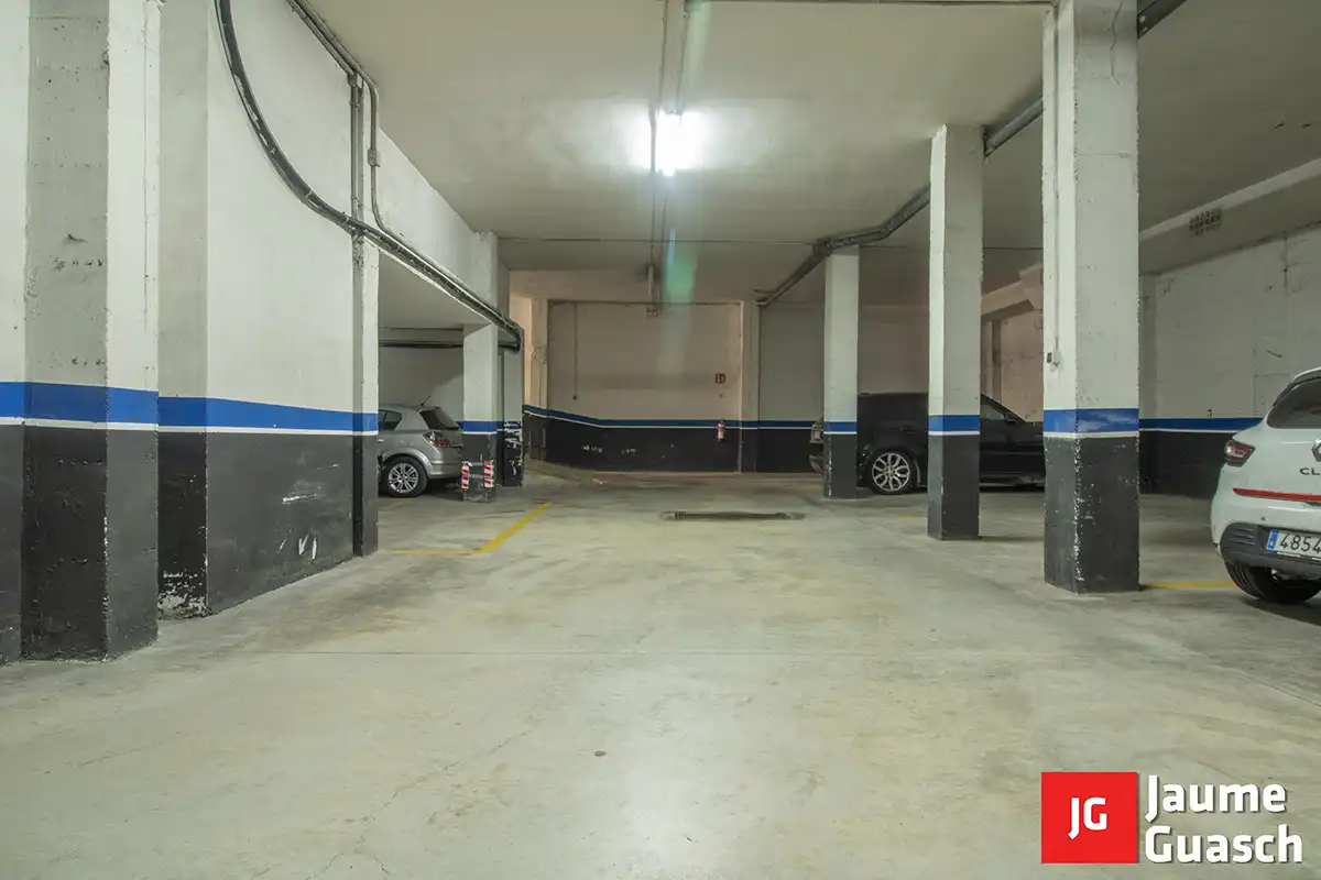 Parking of Flat for sale in Torredembarra  with Air Conditioner, Heating and Oven