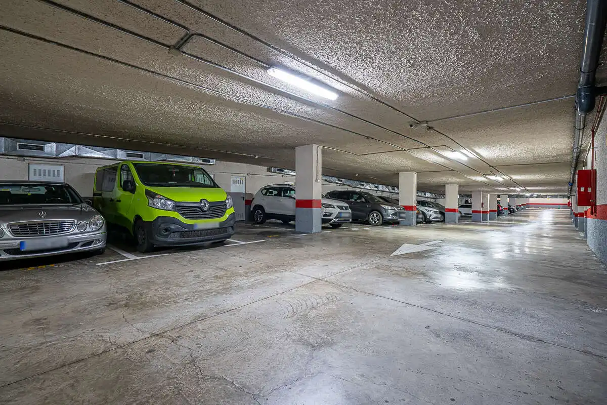 Parking de Piso en venta en Arrecife con Terraza y Balcón