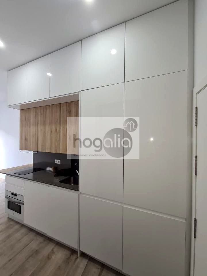 Küche von Wohnung zur Miete in  Sevilla Capital mit Klimaanlage und Balkon