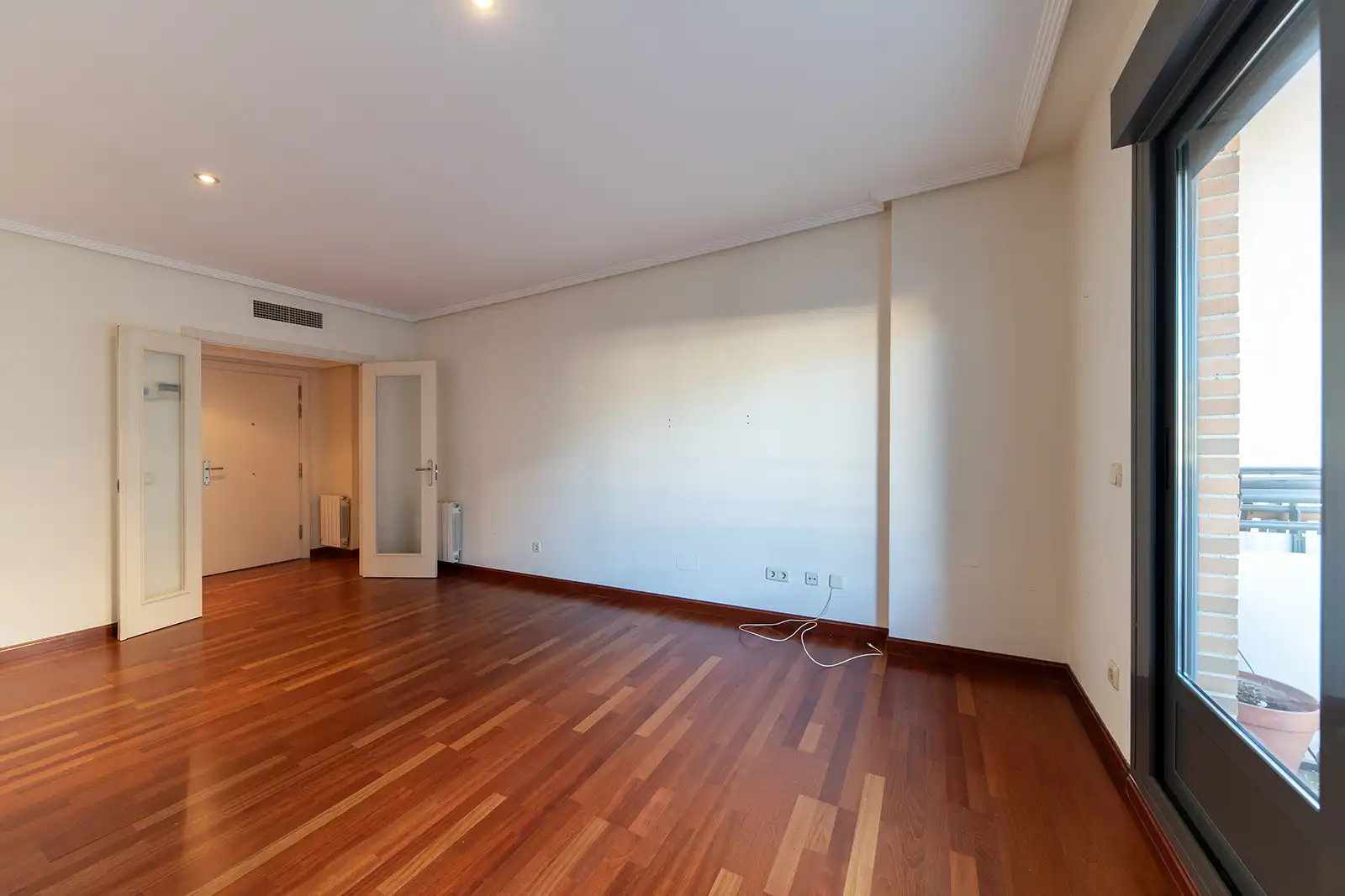 Sala de estar de Piso de alquiler en Las Rozas de Madrid con Aire acondicionado, Calefacción y Terraza