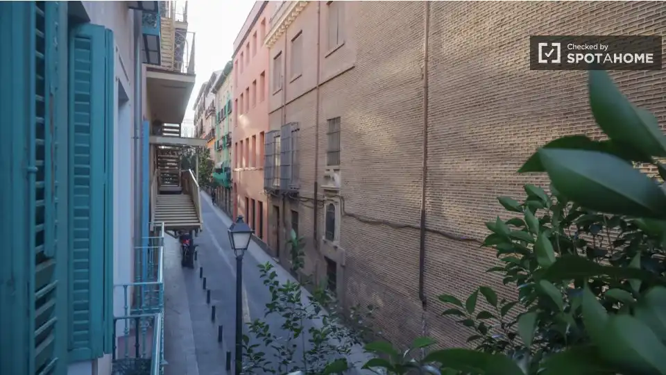 Habitación en Universidad - Malasaña
