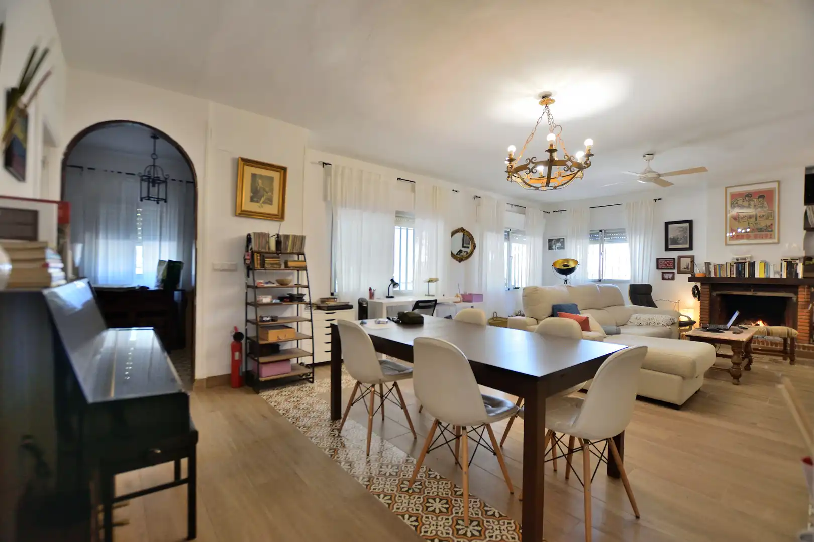 Comedor de Finca rústica en venta en Ronda con Jardín privado, Trastero y Piscina
