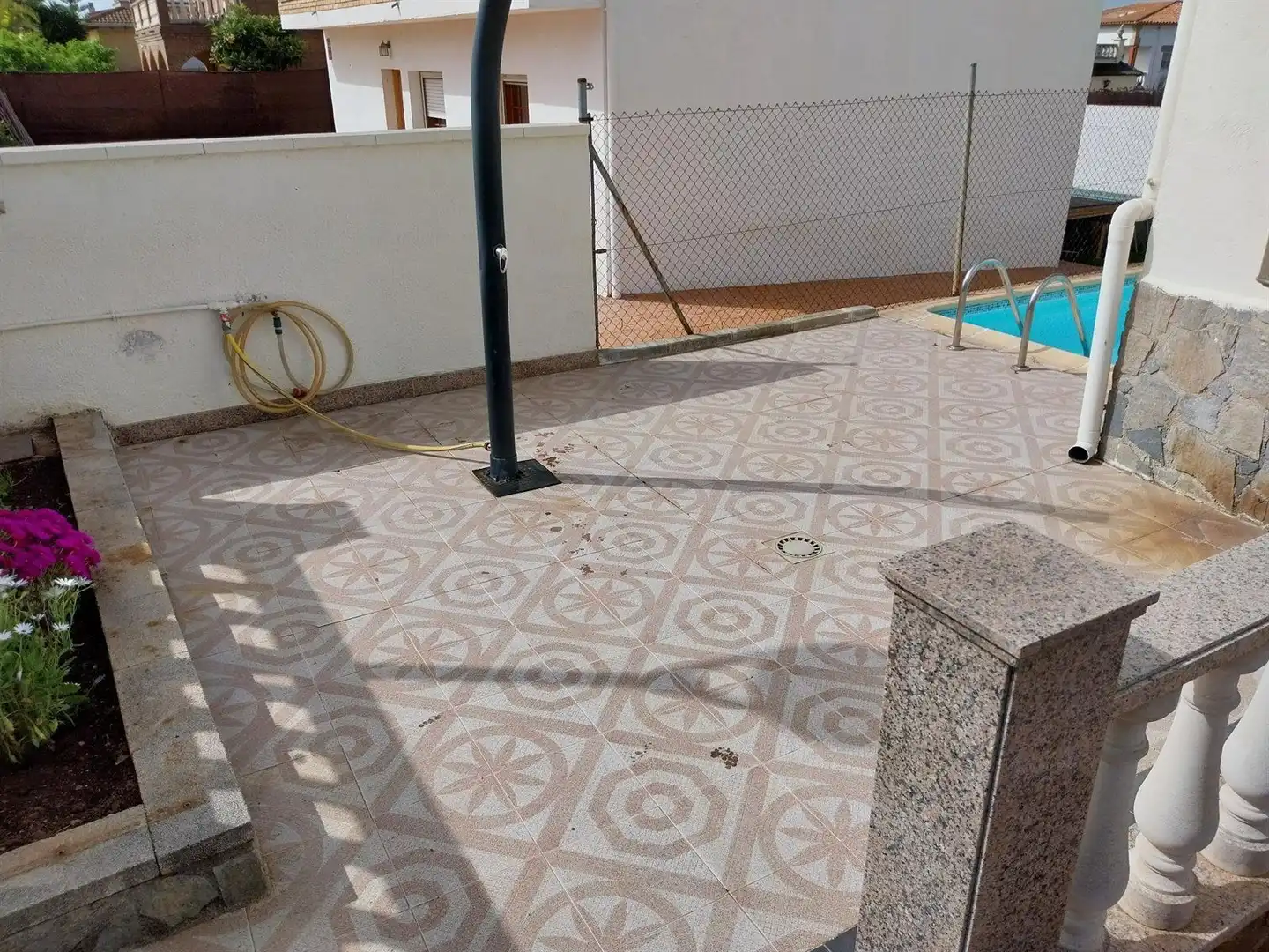 Piscina de Casa adosada en venda en El Vendrell amb Terrassa i Piscina