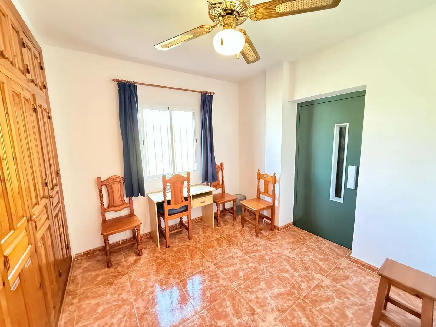 Comedor de Dúplex en venta en Nerja con Jardín privado, Trastero y Piscina comunitaria