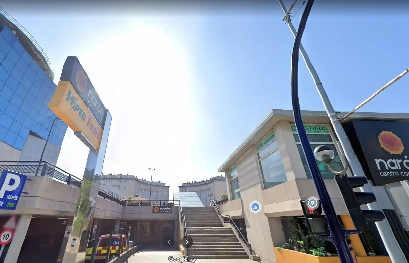 Local comercial en venda a Praza de Galicia 4, imagen 3