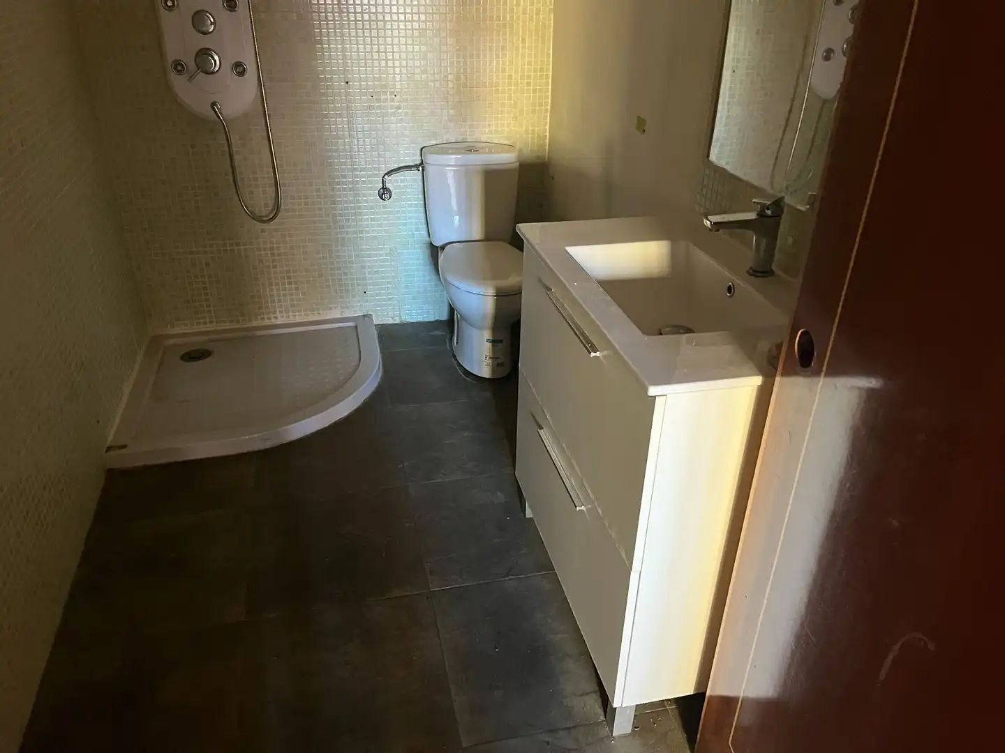 Baño de Piso en venta en Las Navas del Marqués  con Calefacción y Trastero