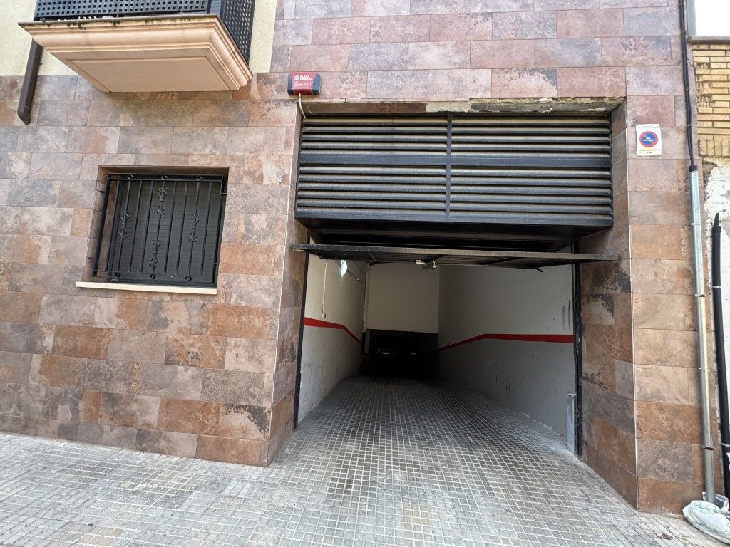 Aparcament de Garatge en venda en La Torre de Claramunt