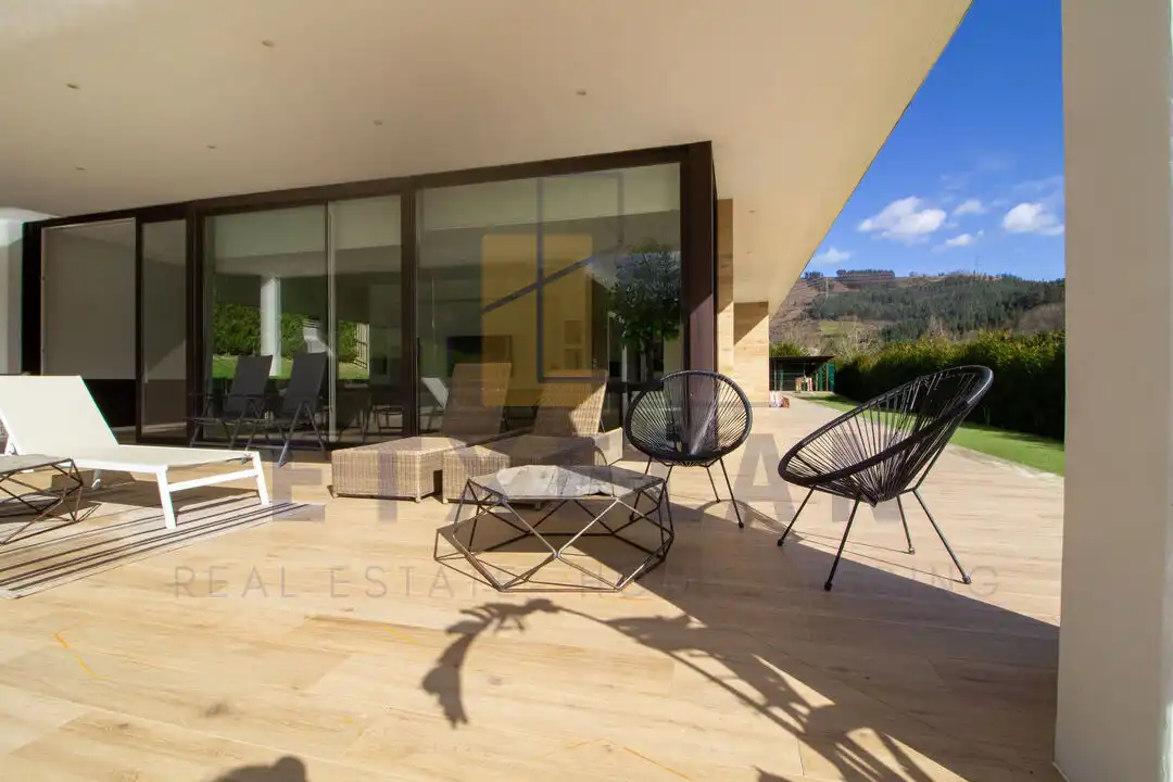 Terrace of Houses for sale in Berriz  with Heating, Private garden and Swimming Pool