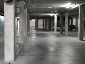 Photo 4 of Garage to rent in Calle San Martín de la Bodega, 1, Fuentecillas - S7 - S8, Burgos