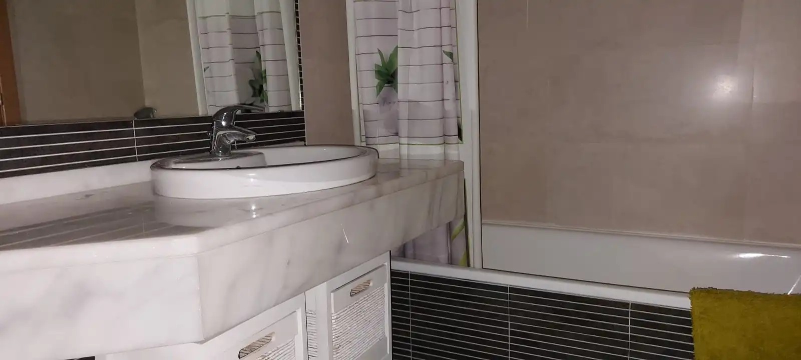 Apartamento de alquiler en Calle Cantábrico, Larache