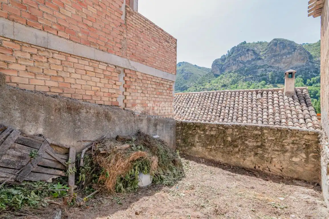 Casa adosada en venta en Quéntar con Terraza