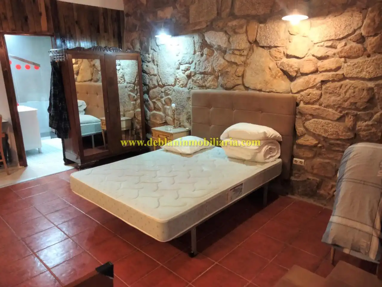 Schlafzimmer von Haus oder Chalet zur Miete in Tui mit Terrasse und Möbliert