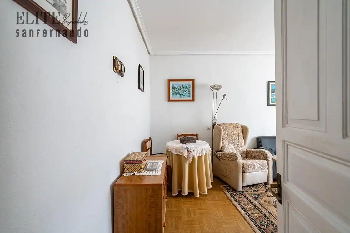 Sala de estar de Casa o chalet en venta en Santander con Calefacción, Jardín privado y Parquet