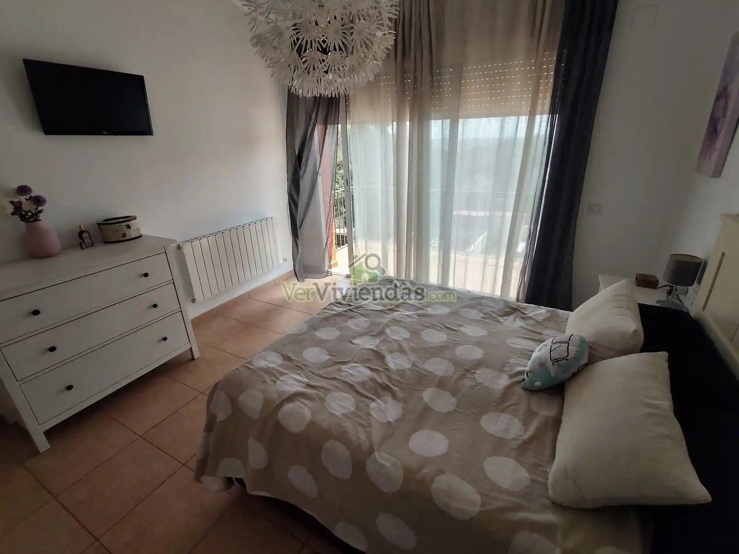 Dormitori de Casa adosada en venda en Castellar del Vallès amb Calefacció, Jardí privat i Terrassa
