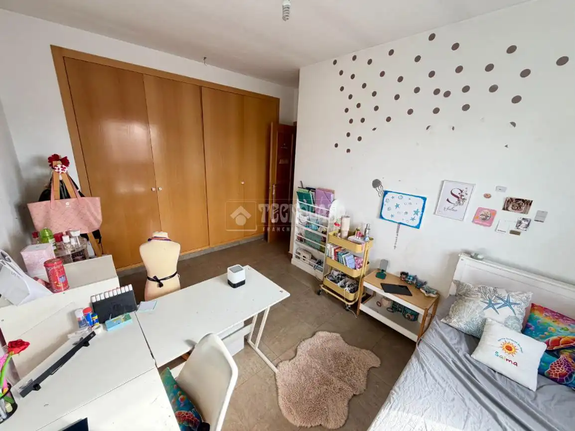 Habitación de Casa o chalet en venta en Serracines con Calefacción y Jardín privado