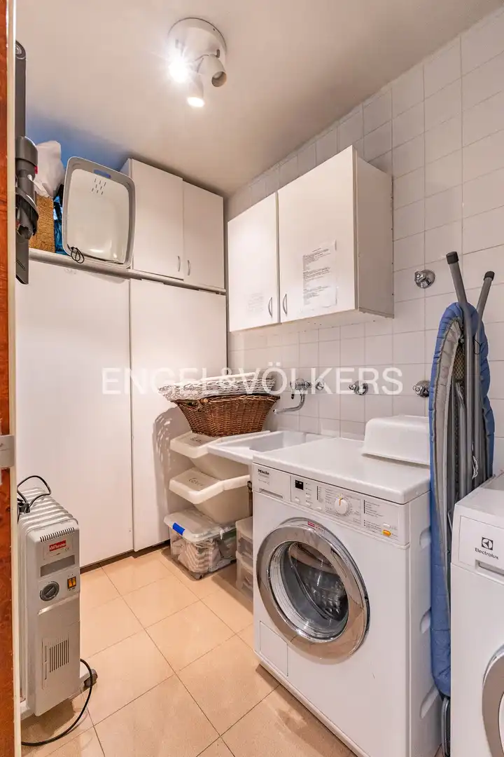 Cocina de Casa o chalet en venta en Barcelona con Aire acondicionado, Calefacción y Jardín privado