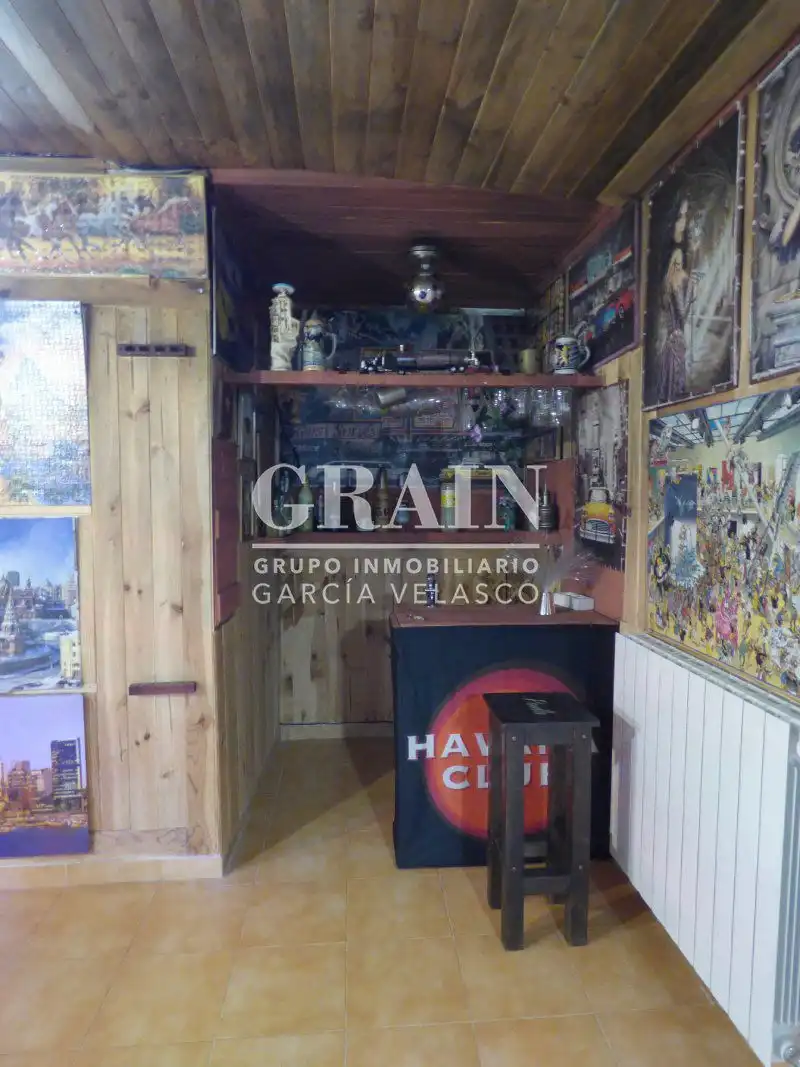 Houses for sale in Albacete  with Heating, Private garden and Storage room