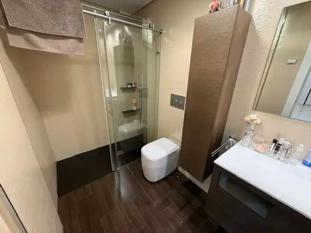 Badezimmer von Wohnung zur Miete in Murcia mit Klimaanlage, Heizung und Privatgarten