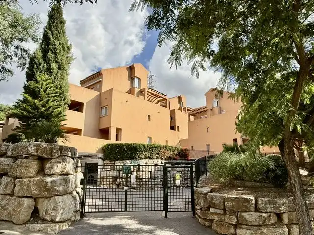 Exterior view of Apartments for sale in Elviria - Cabopino