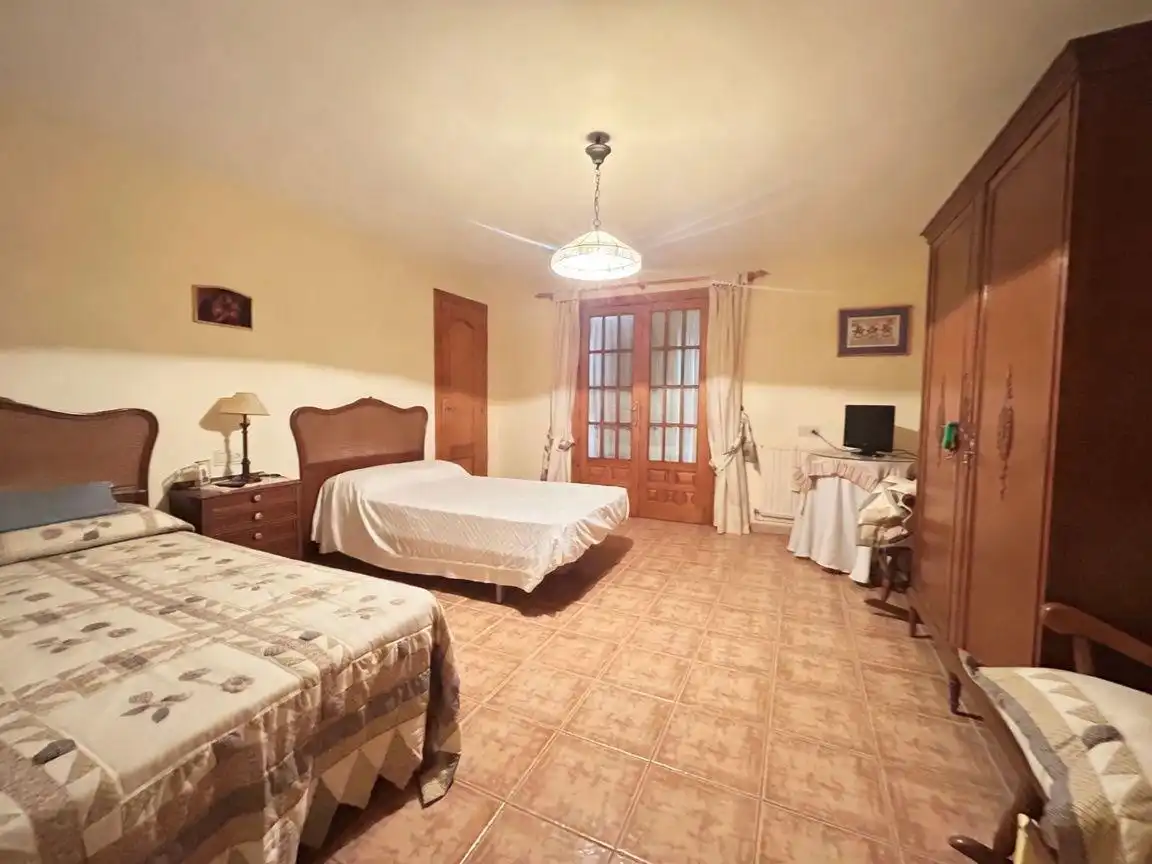 Country homes for sale in 0, Cascante