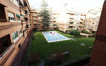 Garden of Flat for sale in  Madrid Capital  with Heating