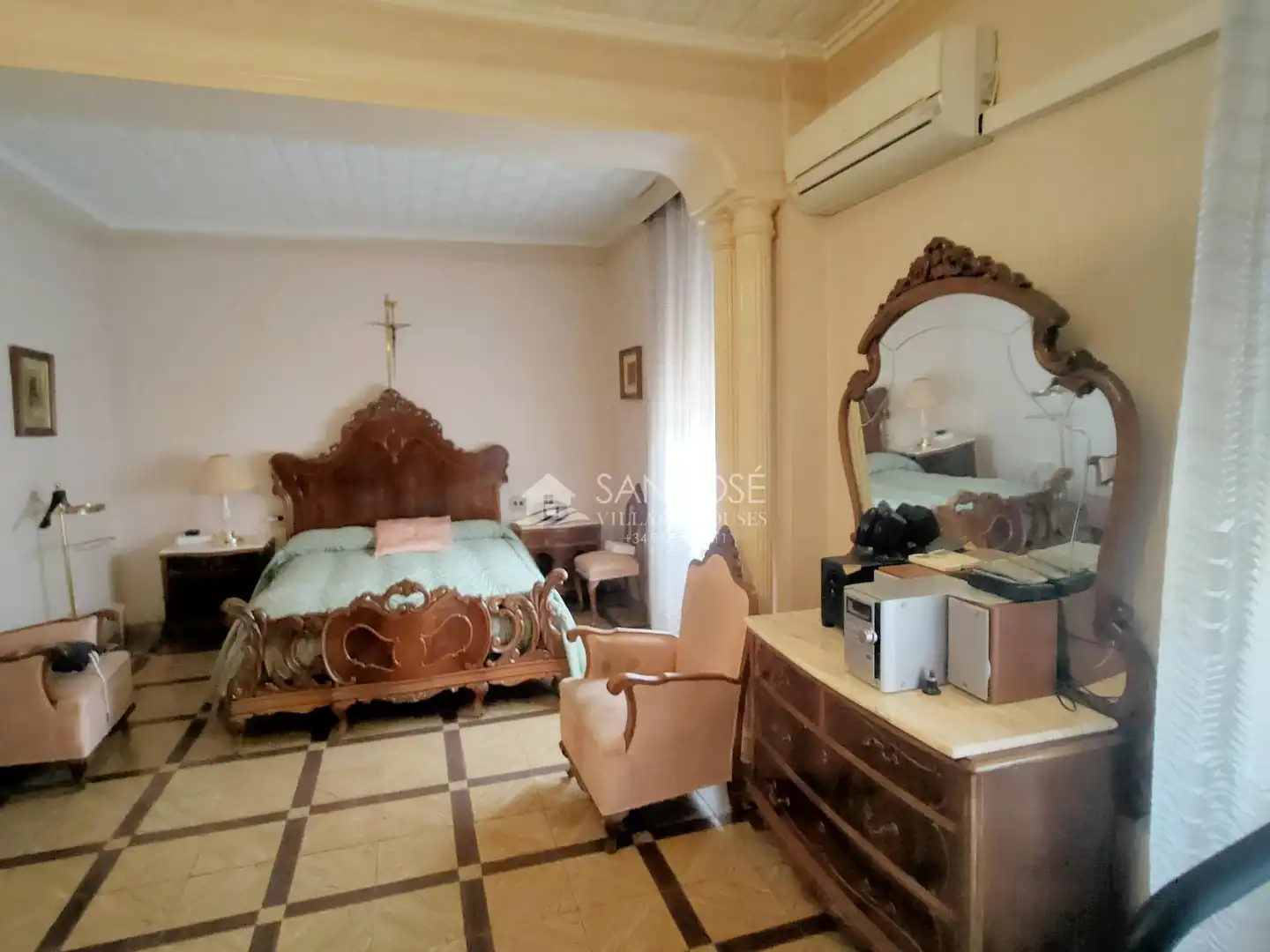 Piso en venta en Plaza de Toros - Avenida Chapí - Trinquete