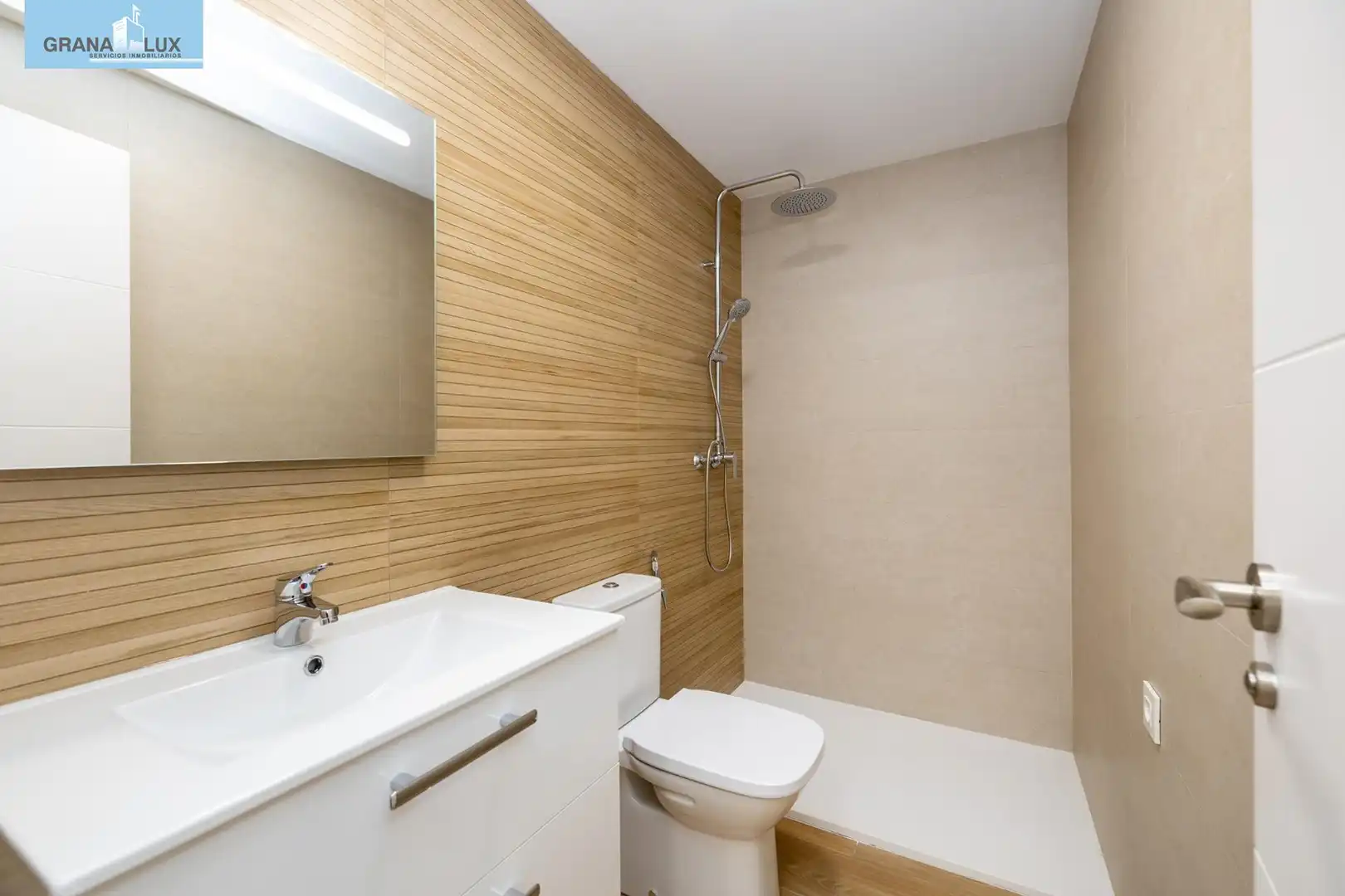 Piso en venta en Calle de Rosa Chacel, imagen 13
