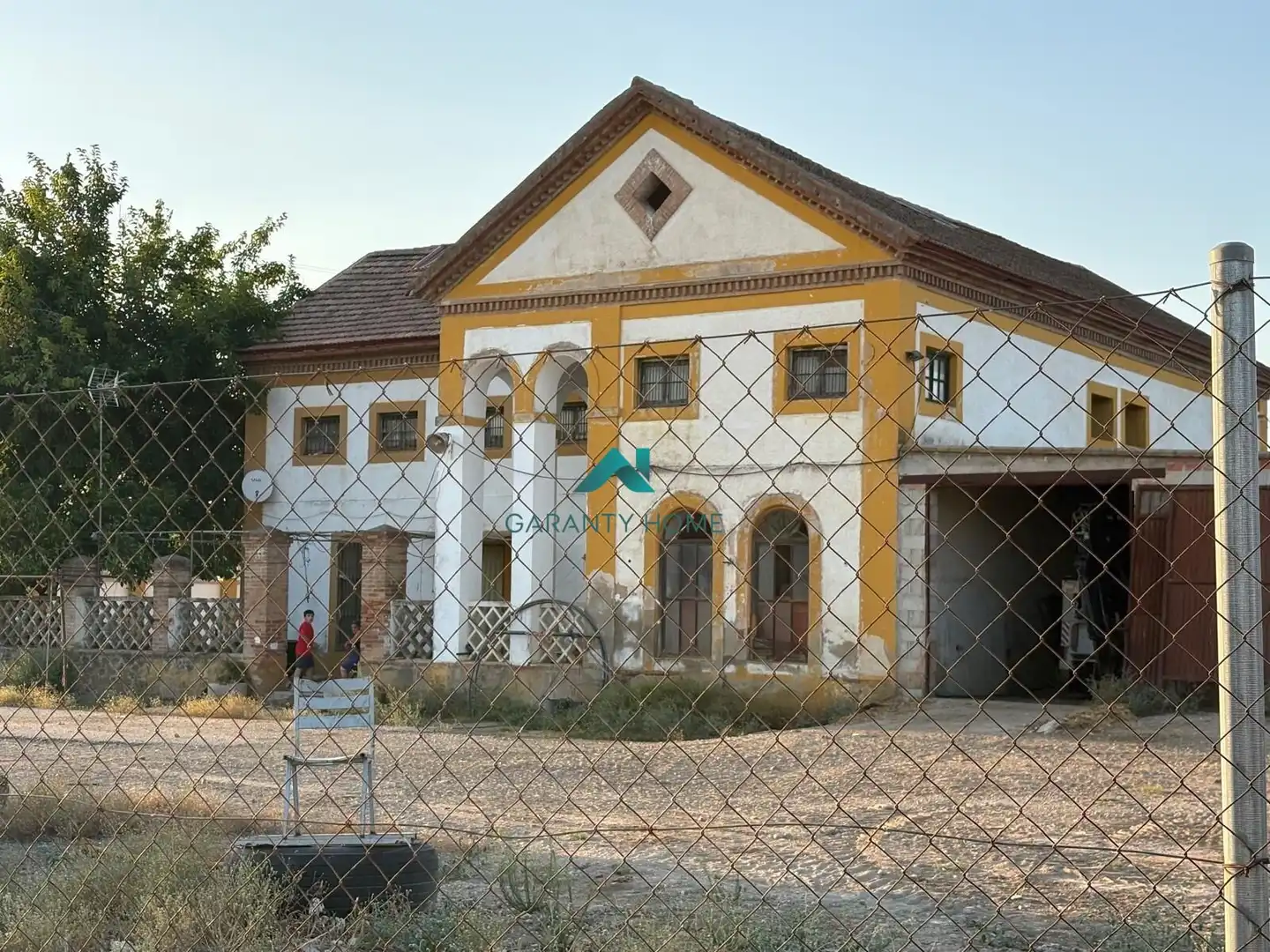 Casa amb jardí en venda a Andújar