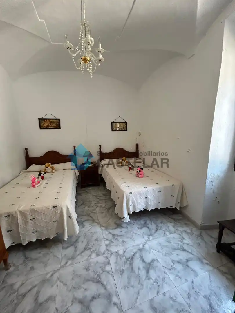 Habitación de Casa adosada en venta en Higuera de Vargas con Amueblado