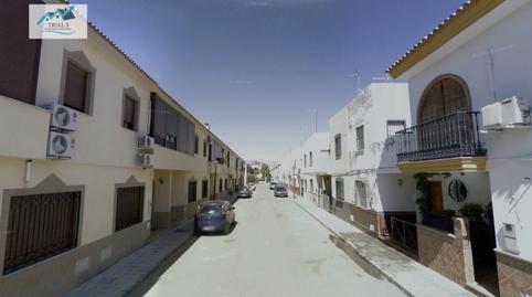 Foto 2 de Casa adosada en venda a Calle Perico Delgado, Guillena pueblo, Sevilla