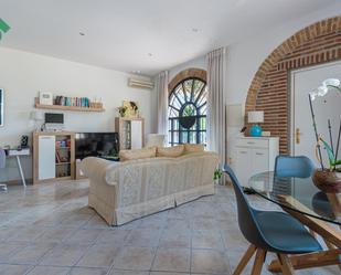 Living room of Flat for sale in Almuñécar  with Air Conditioner