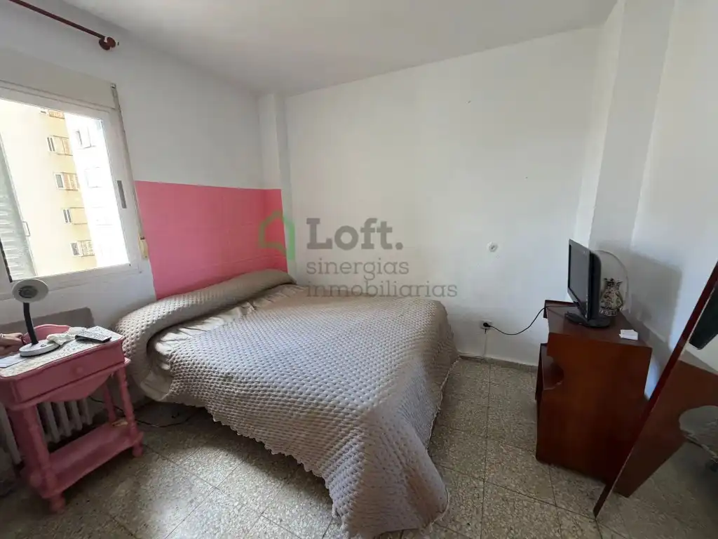 Dormitori de Pis en venda en Badajoz amb Calefacció, Moblat i Forn