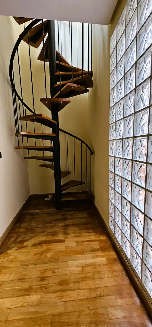 Inmuebles singulares con ascensor en venta en Avenida Santa Eulalia 64, imagen 47