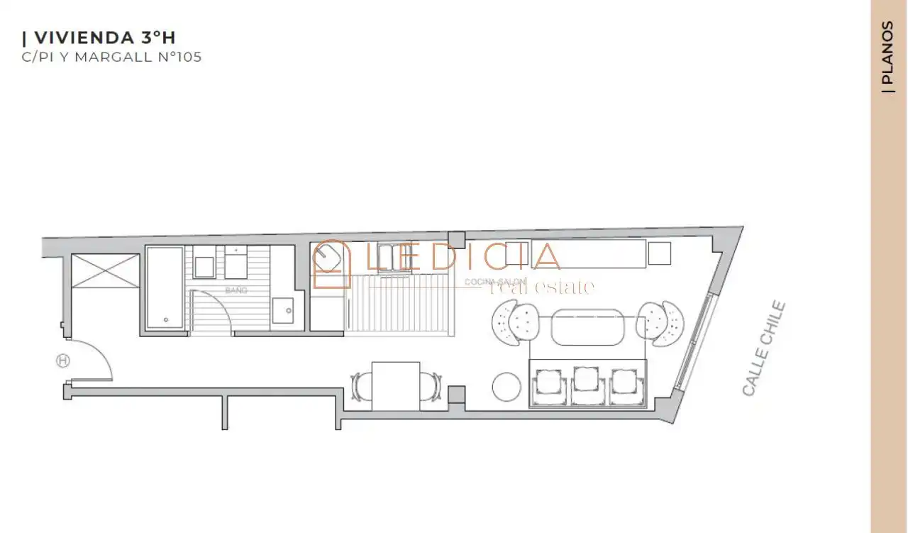 Estudio en venta en Vigo  con Calefacción, Parquet y Amueblado