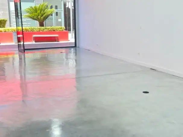 Oficina de alquiler en Armilla con Calefacción y Alarma
