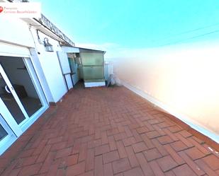 Terrace of Attic for sale in Santa Coloma de Gramenet  with Parquet flooring, Terrace and Oven