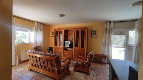 Foto 2 de Casa adosada de alquiler en Avenida de la Virreina, Chinchón, Madrid