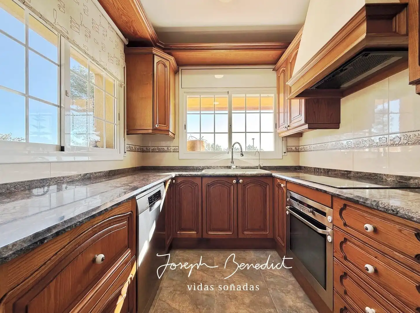 Kitchen of Houses for sale in Begues  with Air Conditioner, Heating and Private garden