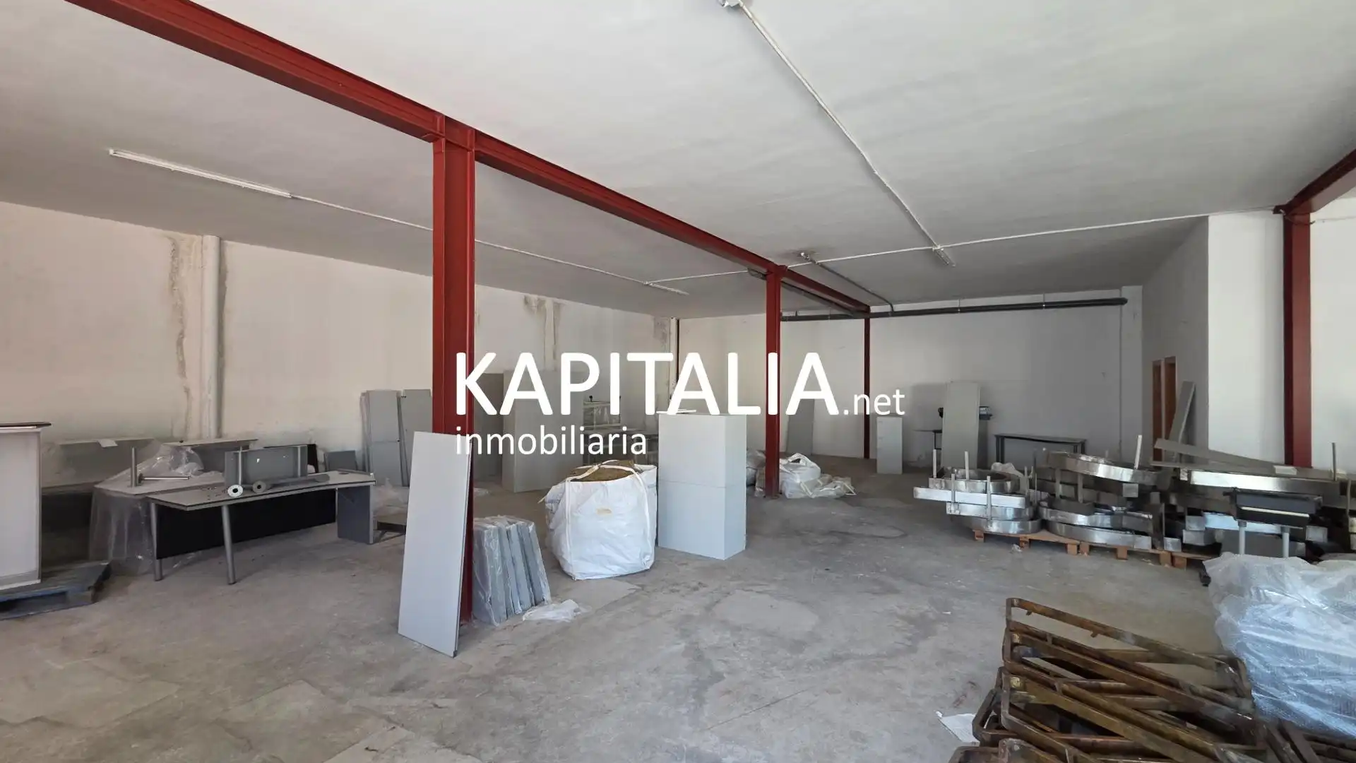 Nave industrial in vendita a Sant Josep - Zona Hospital