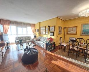 Living room of Flat for sale in Burgos Capital  with Heating, Terrace and Storage room