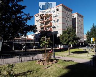 Exterior view of Flat for sale in Linares  with Air Conditioner, Heating and Parquet flooring