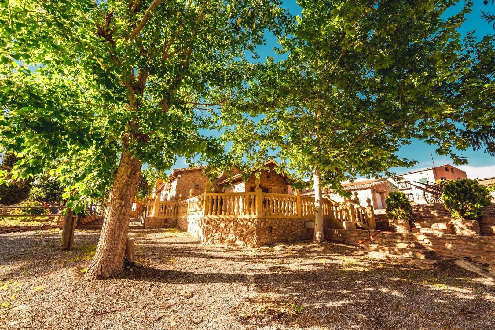 Country homes for sale in Gor