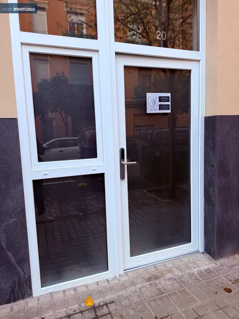 Vista exterior de Apartament en venda en Valencia amb Calefacció
