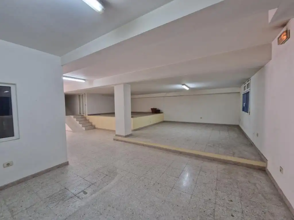 Gewerbefläche zum Verkauf in Avenida da Constitución 49, imagen 12
