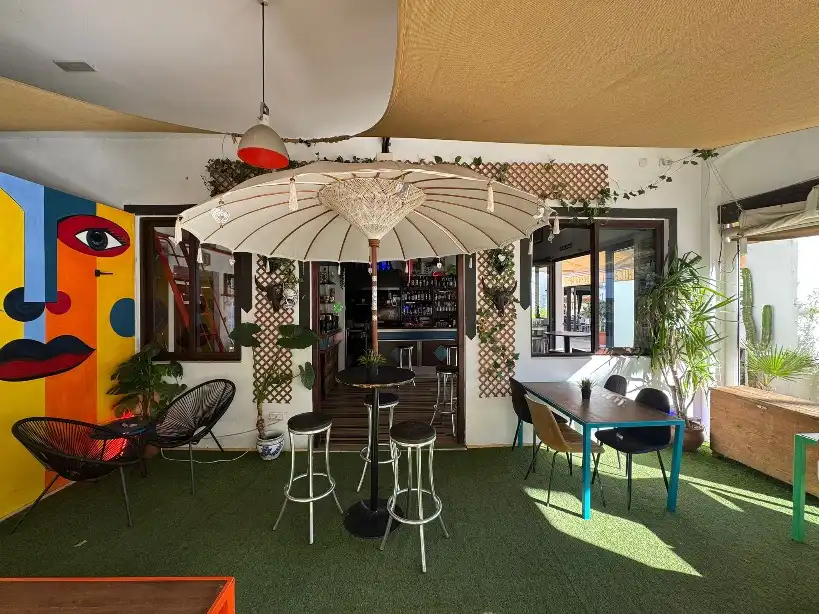 Local de alquiler en Frigiliana con Aire acondicionado, Calefacción y Terraza