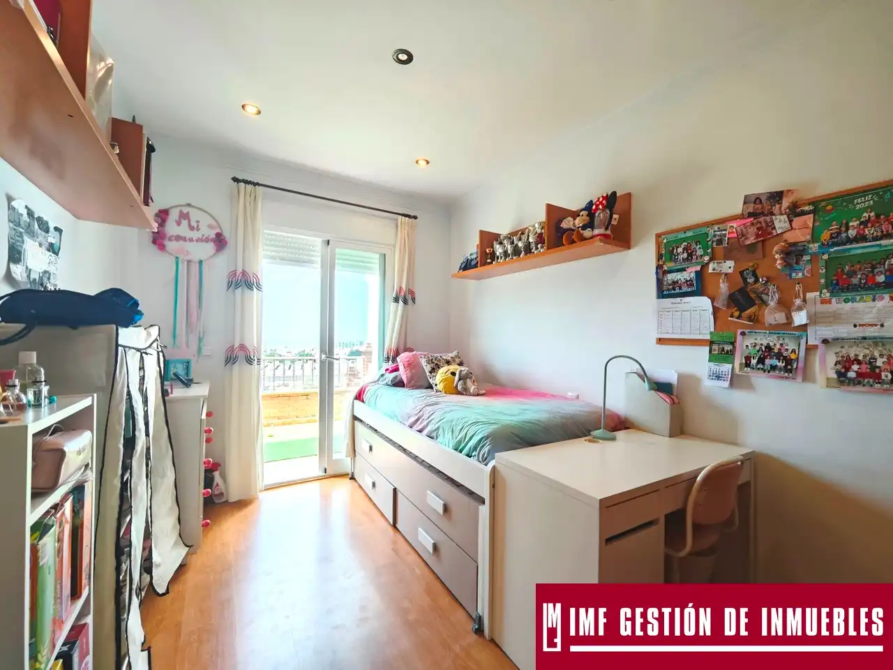 Habitación de Casa o chalet en venta en Nerja con Jardín privado, Terraza y Piscina comunitaria