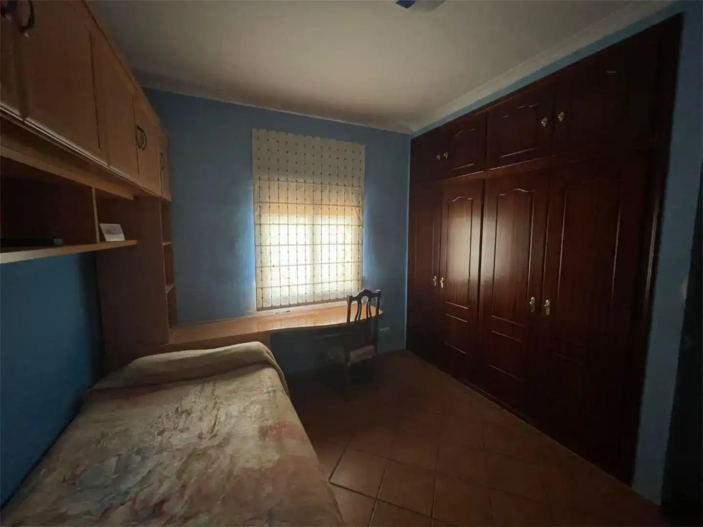 Dormitori de Casa adosada en venda en Hornachuelos amb Aire condicionat, Traster i Moblat