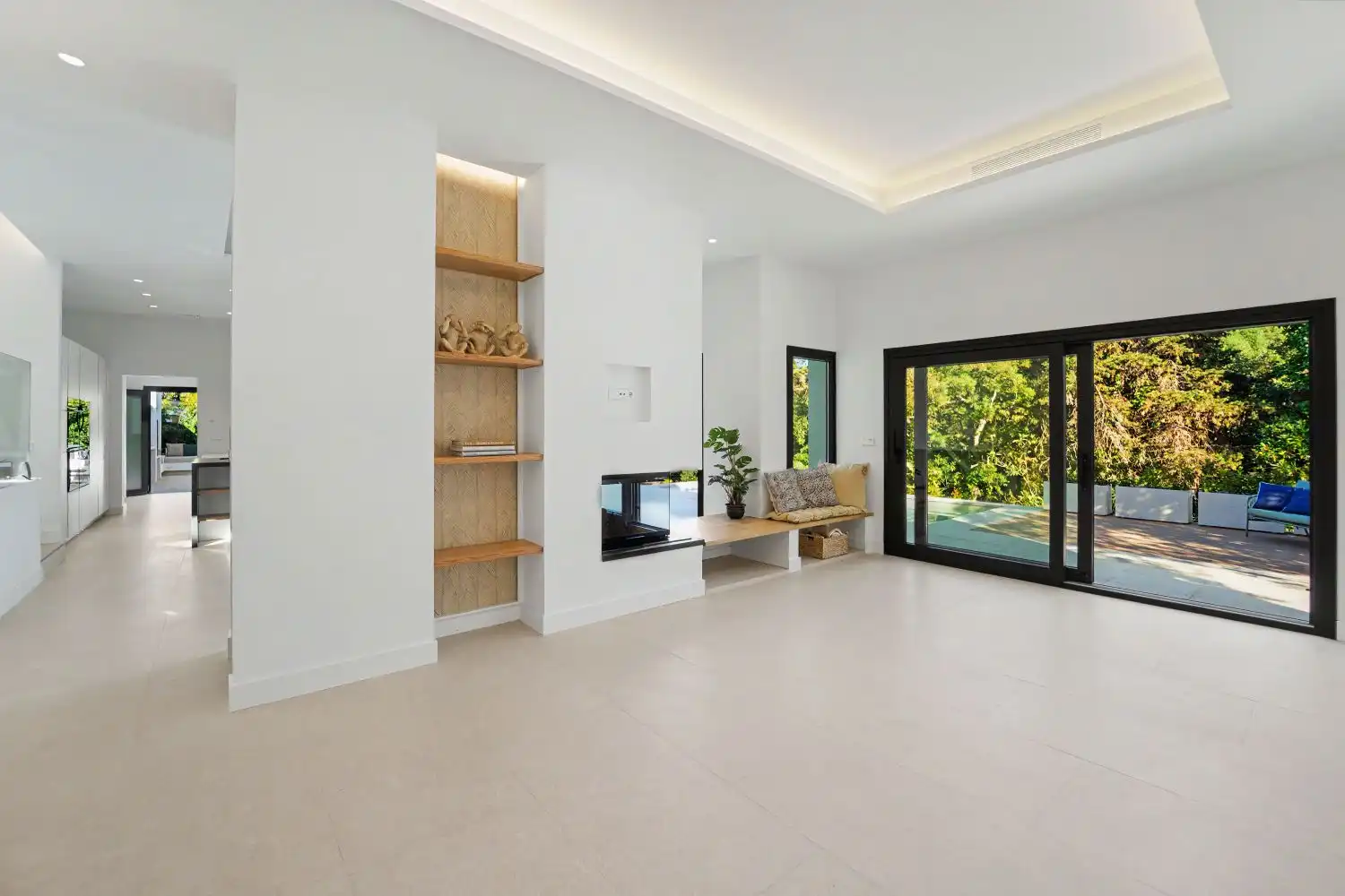 Sala de estar de Casa o chalet en venta en Sotogrande con Aire acondicionado, Calefacción y Jardín privado